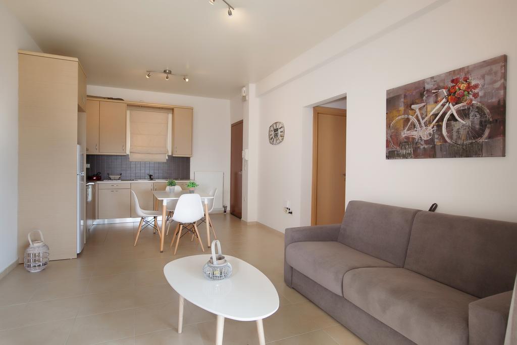 Petra Thea Apartment Kalamata Exterior foto